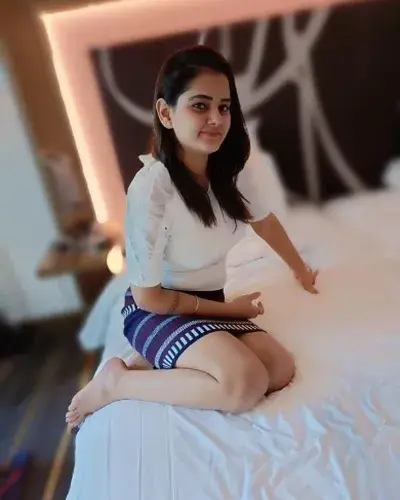 Call Girls Chhatarpur Cash On Delivery